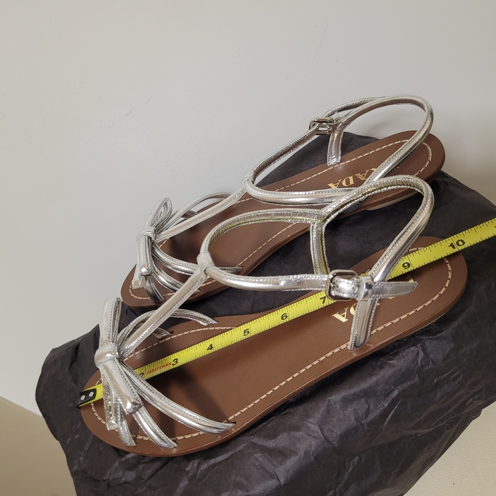 New Prada Leather Bow Logo Silver Sandals - Picture 10 of 11